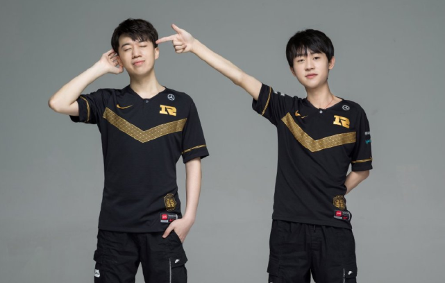 经开始书写 经开始书写